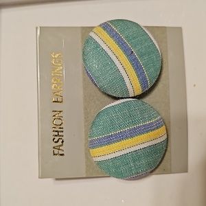 Covered button earrings NWT
